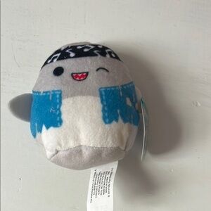 Squishmallow Happy Meal Gordon the Shark